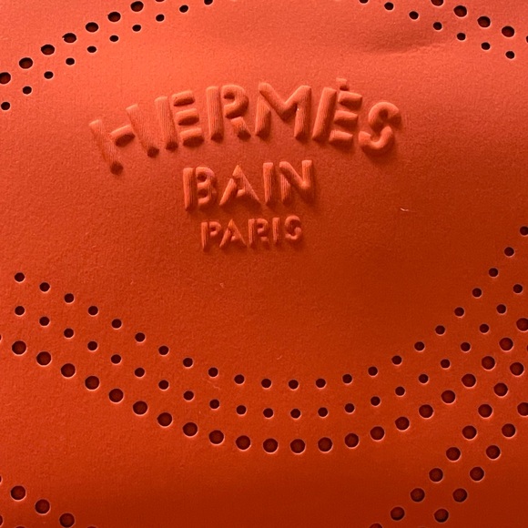 HERMES ORANGE CLUTCH BAg - Picture 8 of 10